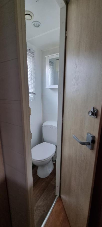 Mobil Home Sur La Cote Landaise Saint-Julien-en-Born Buitenkant foto